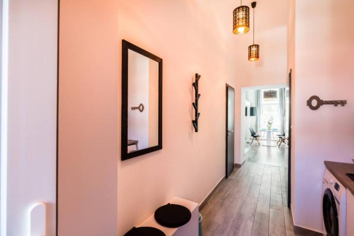 Bpr Szondi Cozy Apartment Budapeste Exterior foto